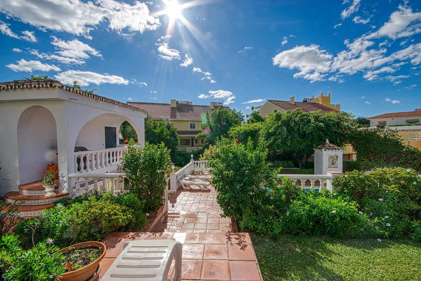 Villa Bonita ฟูเอนฮิโรลา ภายนอก รูปภาพ