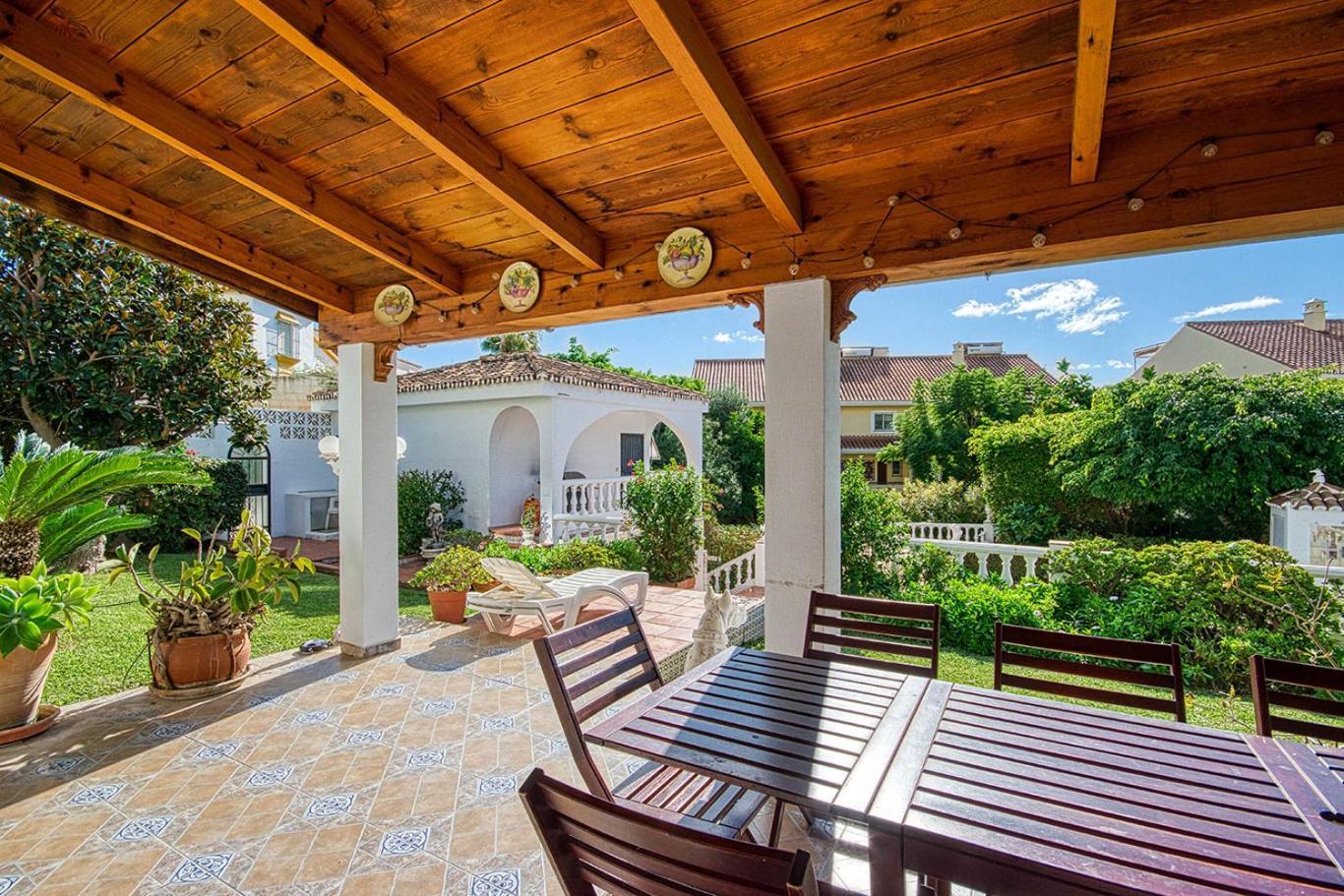 Villa Bonita ฟูเอนฮิโรลา ภายนอก รูปภาพ